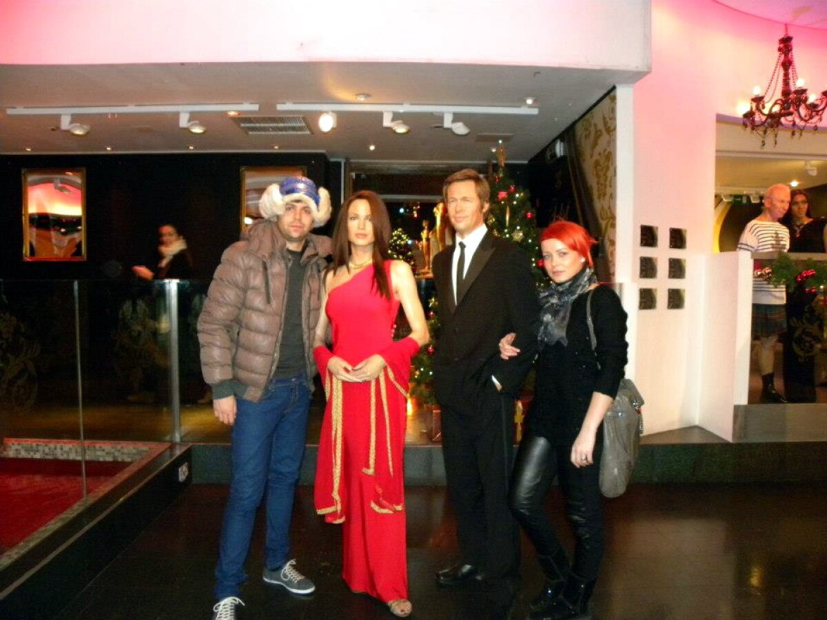 FOTO Liderul în Regat! » Ilustrate din vacanţa celui mai bun fotbalist român din 2012