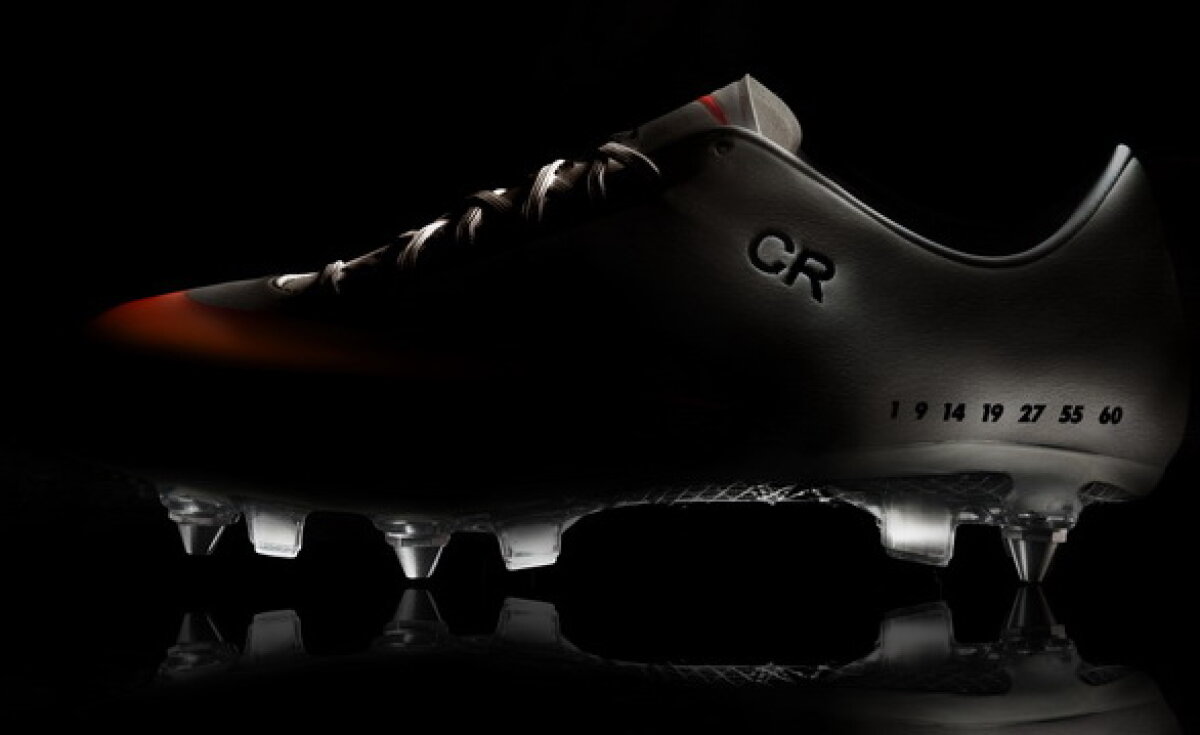 Cristiano Ronaldo va purta ghete personalizate la meciul Real Madrid - Real Sociedad!