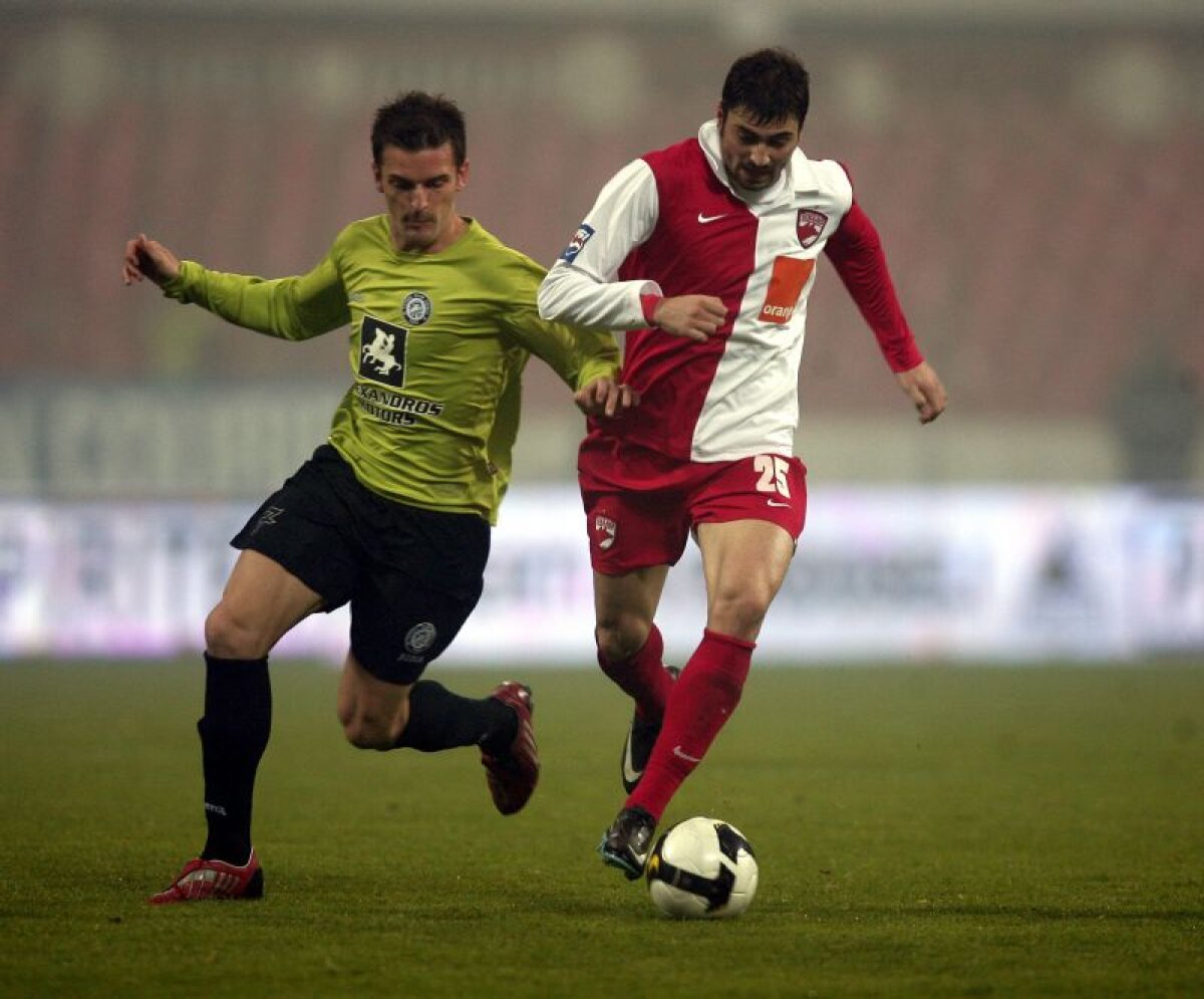 De voie, de nevoie, înapoi la prima iubire » Mitea şi Ropotan, gratis la Dinamo!