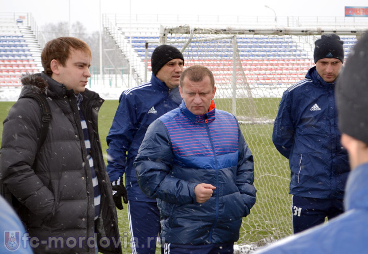 FOTO Jucătorii Mordoviei s-au temut de stricteţea lui Dorinel, dar s-au trezit cu un tehnician zîmbitor