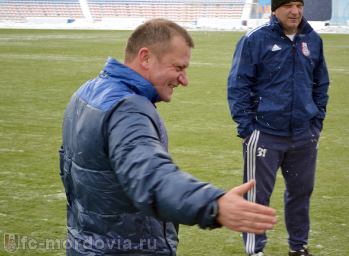 FOTO Jucătorii Mordoviei s-au temut de stricteţea lui Dorinel, dar s-au trezit cu un tehnician zîmbitor