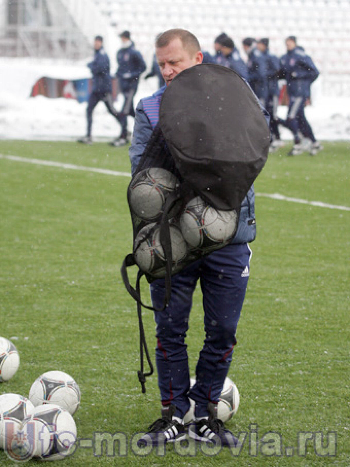 FOTO Jucătorii Mordoviei s-au temut de stricteţea lui Dorinel, dar s-au trezit cu un tehnician zîmbitor