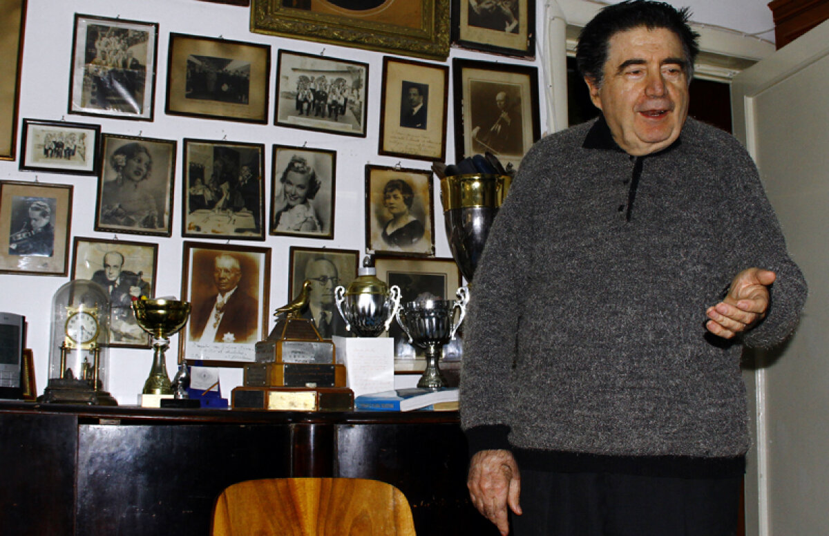 FOTO Tatăl porumbeilor » Alexandru Dinicu e unul dintre cei mai apreciaţi şi experimentaţi columbofili români