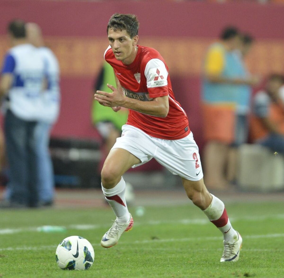 FOTO Marile speranţe » Pariurile "de milioane" pe care Dinamo şi Rapid mizează pentru retur