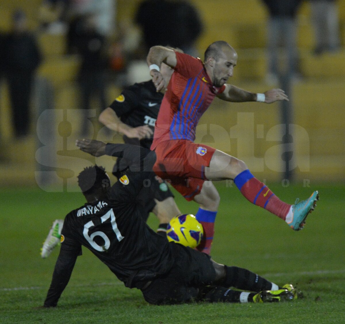 FOTO ŞI VIDEO Steaua - Celtic 1-2 » Roş-albaştrii au pierdut primul meci din 2013