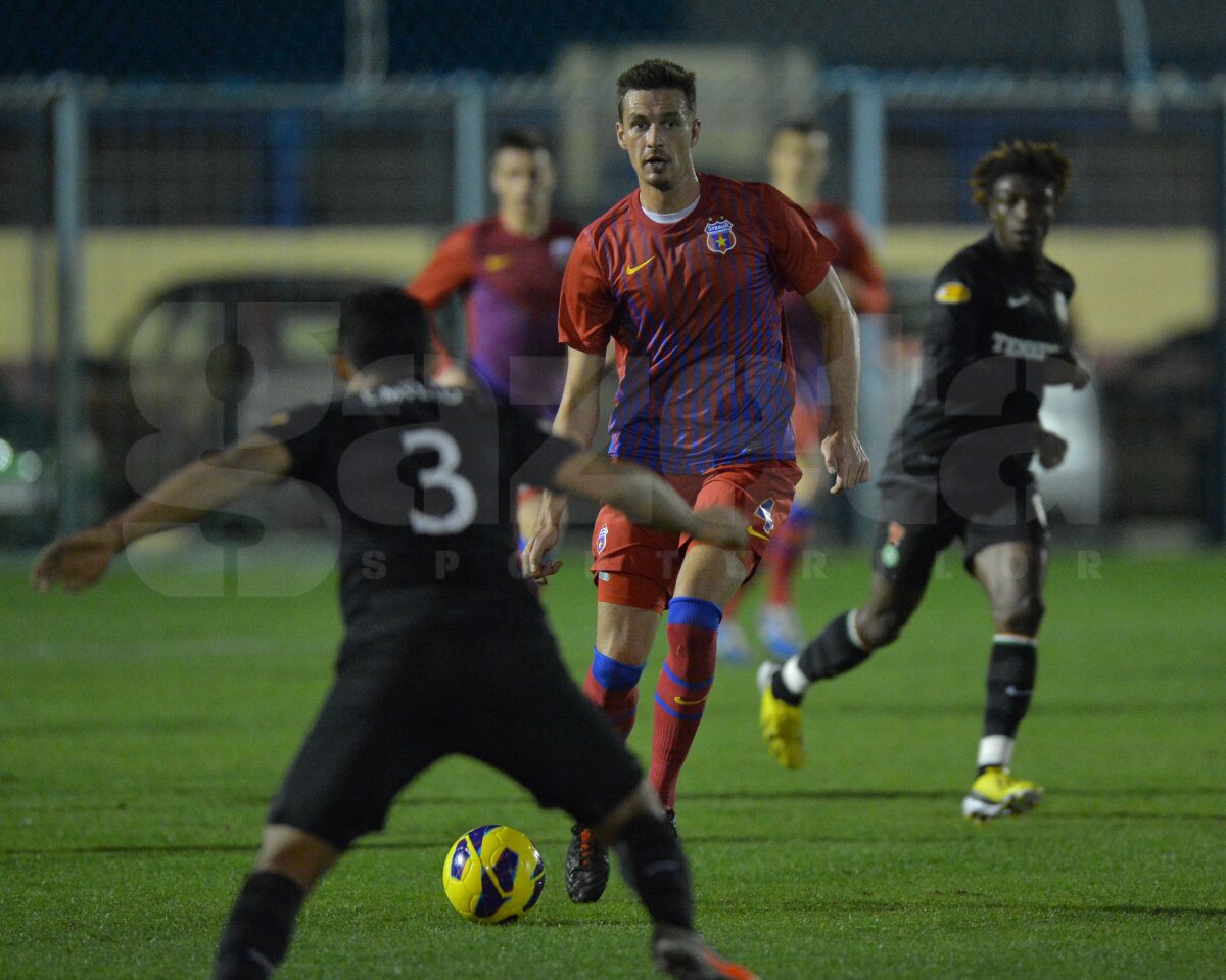 FOTO ŞI VIDEO Steaua - Celtic 1-2 » Roş-albaştrii au pierdut primul meci din 2013