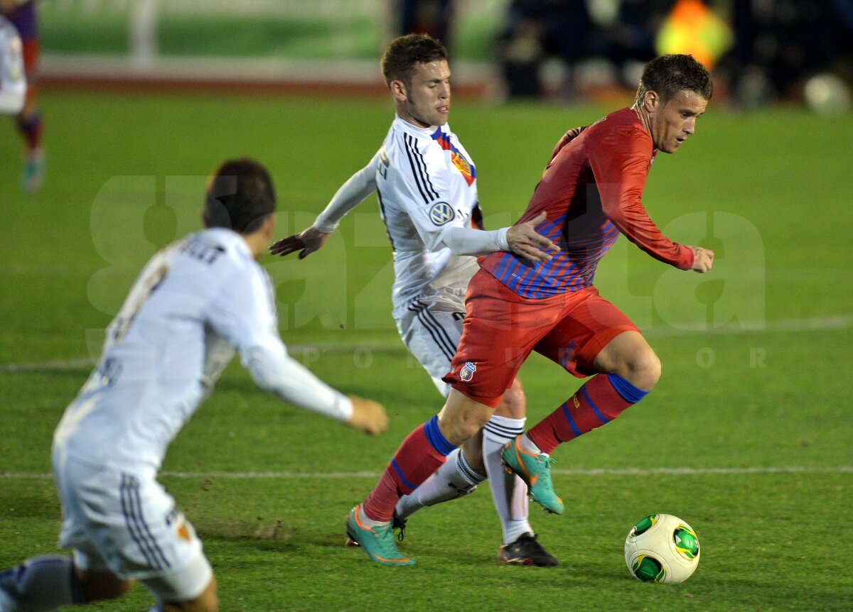 VIDEO şi FOTO Steaua - Basel 1-1 » Roş-albaştrii au fost egalaţi în ultimul minut