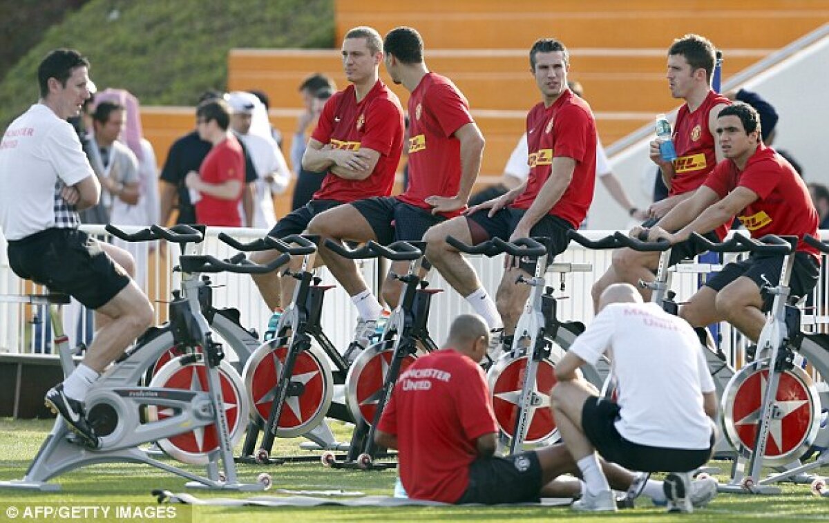 GALERIE FOTO » Ce fac bogaţii Europei cînd trebuie să se antreneze pe zăpadă? Pleacă la Doha!