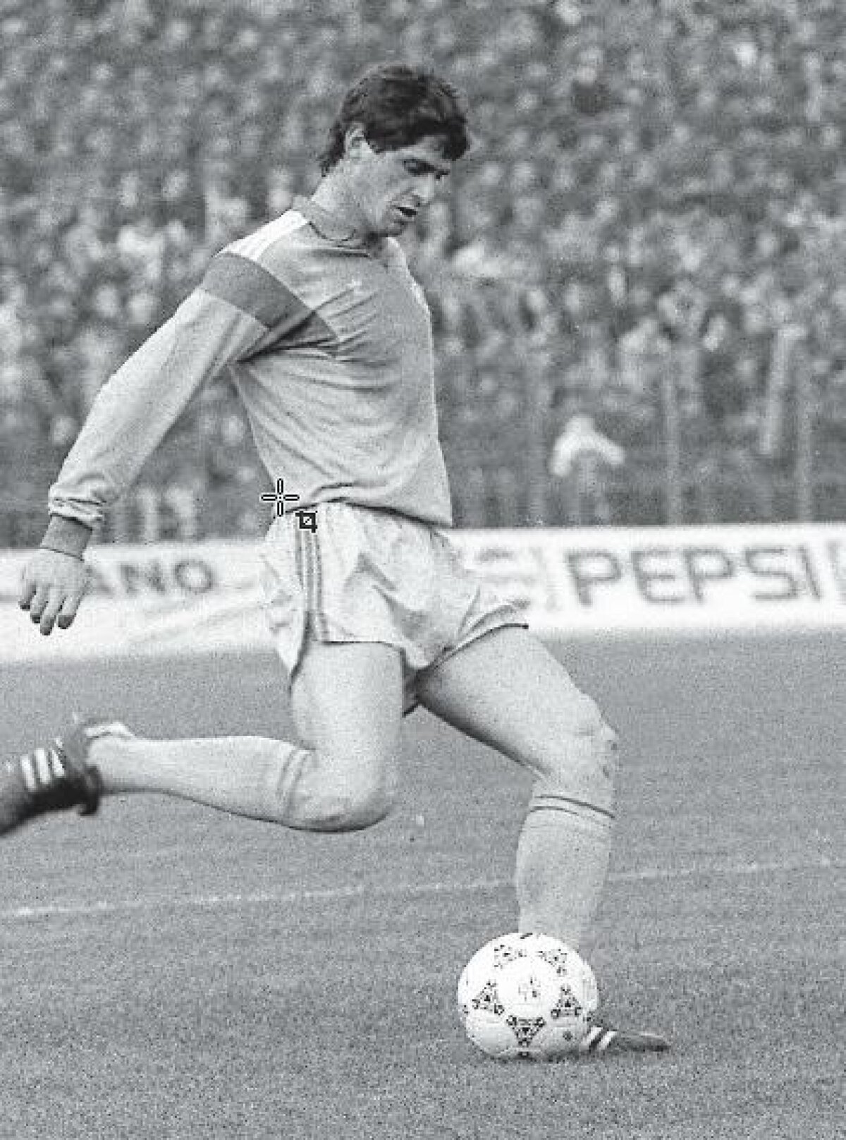 Steaua@caut_fundas_dreapta.ro » "Roş-albaştrii" n-au nimerit un fundaş dreapta foarte bun în ultimii 13 ani