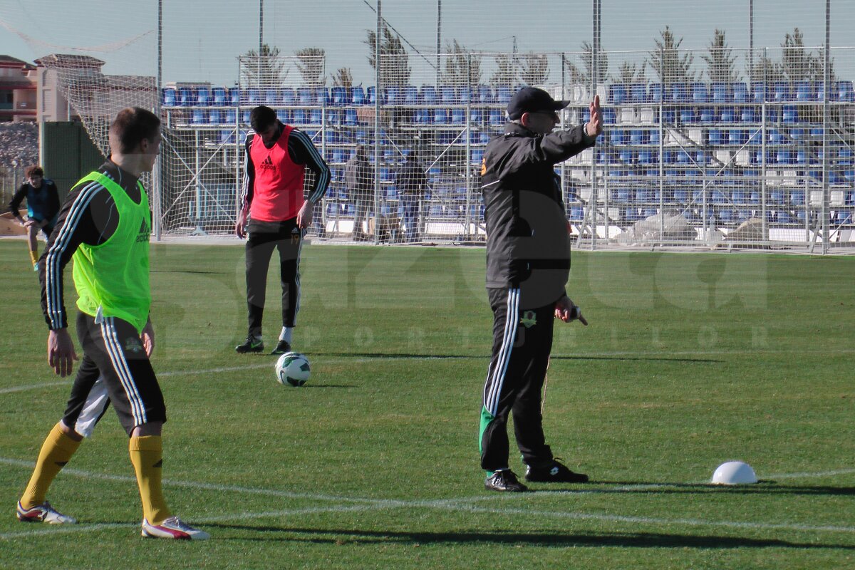 FOTO Hizo scoate untul din ei » Antrenamente dure pentru FC Vaslui în Spania