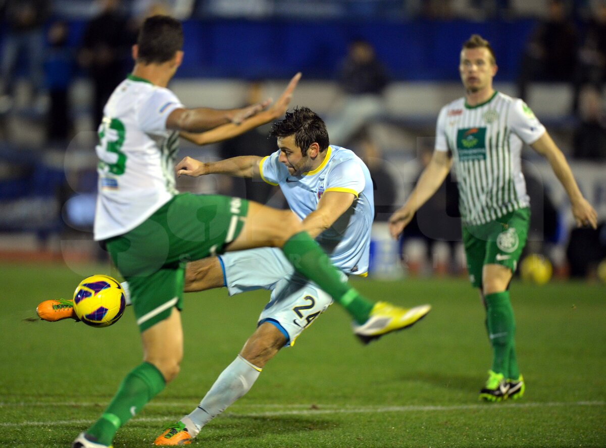 FOTO Imagini de la ultimul amical al Stelei din Marbella » Rîpă a debutat în tricoul roş-albaştrilor