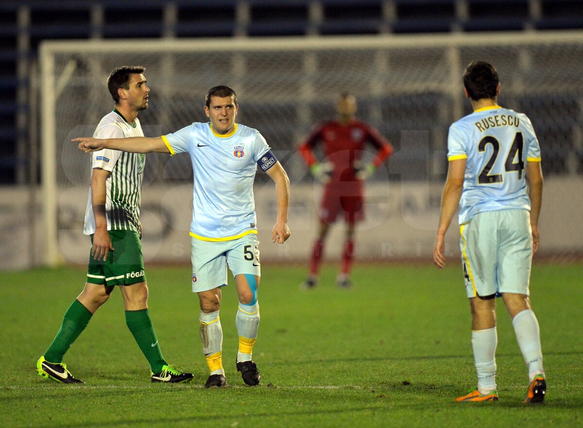 FOTO Imagini de la ultimul amical al Stelei din Marbella » Rîpă a debutat în tricoul roş-albaştrilor