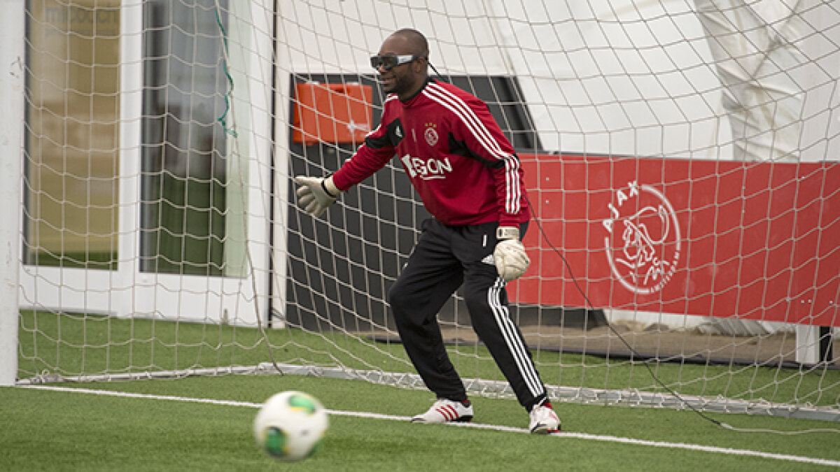 Penalty-uri science fiction! » Cum se antrenează portarii de la Ajax pentru a apăra loviturile de pedeapsă