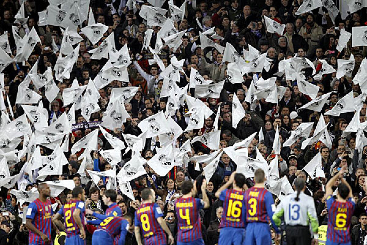 GALERIE FOTO ”El Clasico” în cifre şi cele mai tari imagini din confuntările Real-Barcelona în Cupa Regelui