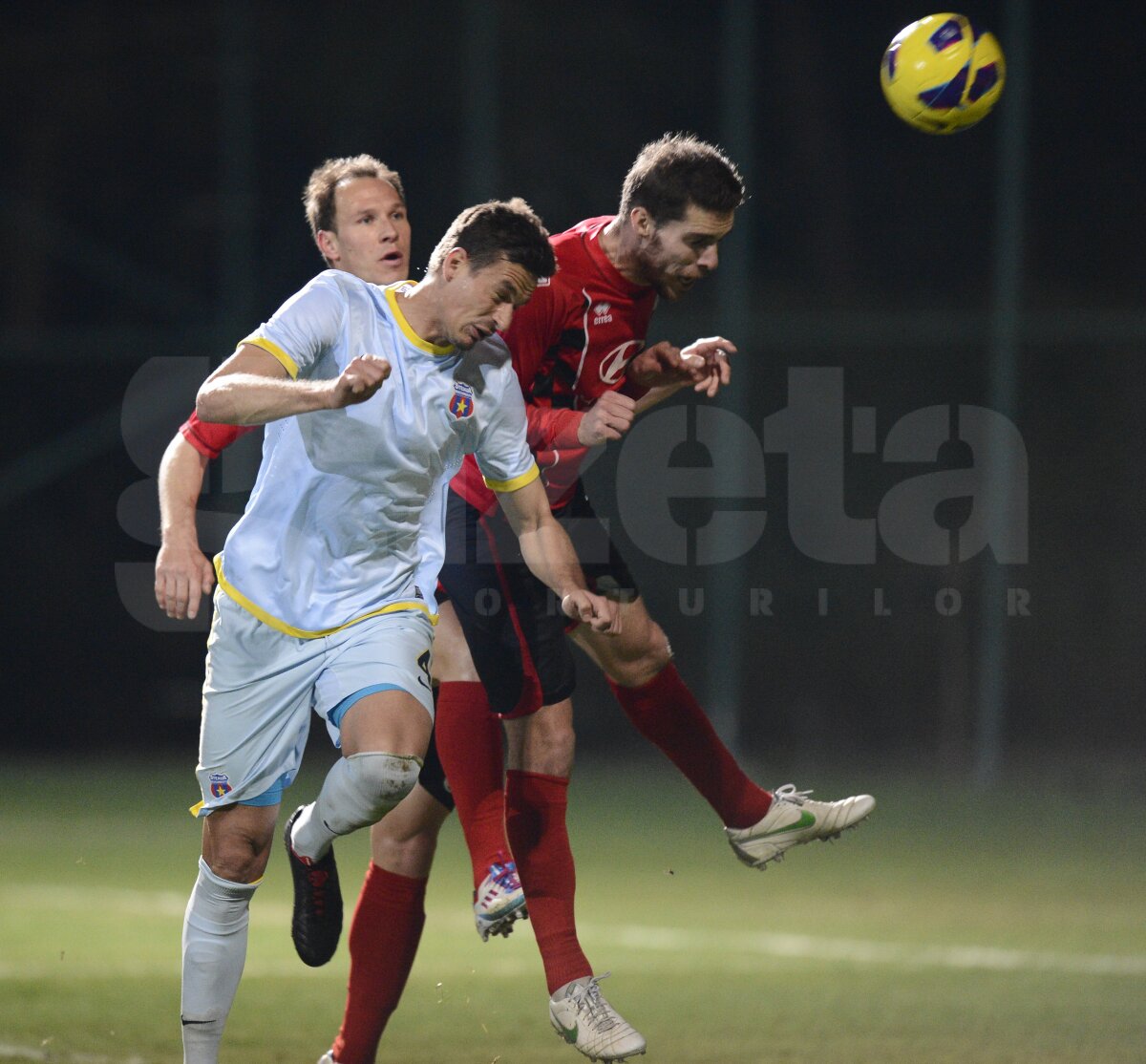 FOTO ŞI VIDEO Steaua - Qabala 0-1 » Roş-albaştrii încep şi al doilea stagiu de pregătire cu o înfrîngere