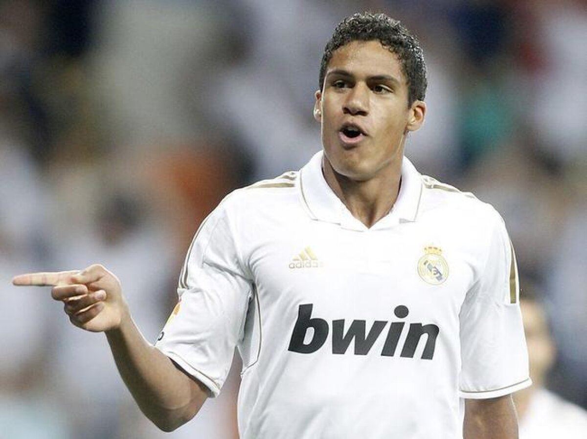 FOTO şi VIDEO Varane, mai strălucitor decît Messi şi Ronaldo » Real Madrid - Barcelona 1-1