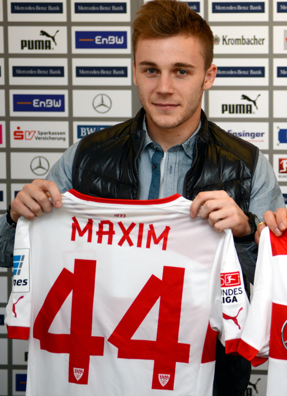 Maxim de la minim!? » ”Tricolorul” a fost prezentat la Stuttgart, dar drumul lui spre Bundesliga ar începe de la echipa a doua