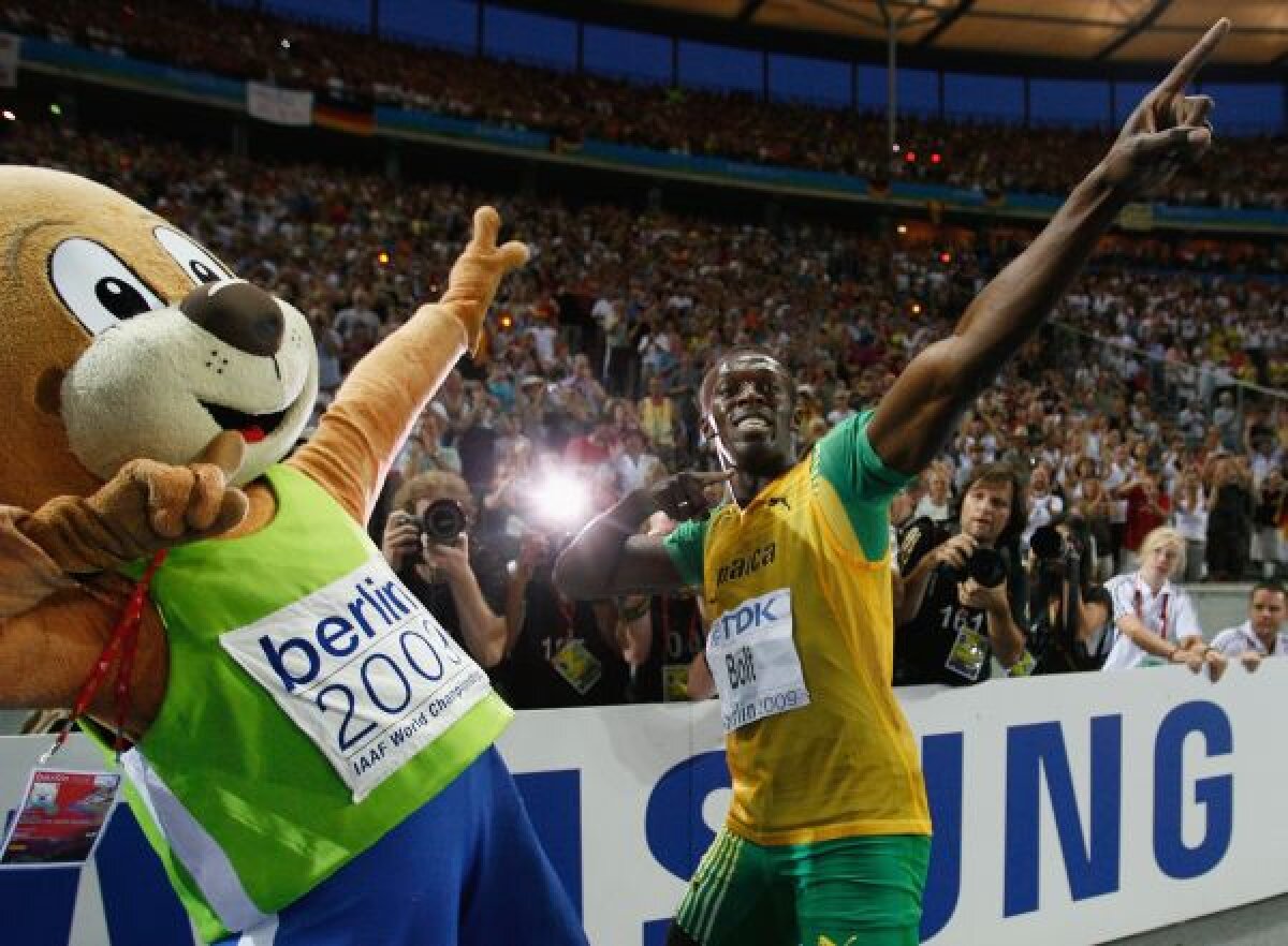 Bolt fără secrete » Cartea "Usain Bolt – Povestea mea" istoriseşte viaţa colorată şi neconvenţională a sprinterului jamaican