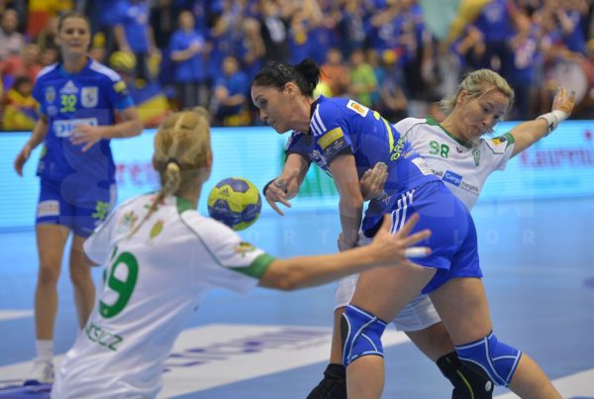 FOTO Duş rece de februarie » Oltchim a început strîmb în grupele principale ale Ligii, pierzînd cu Ferencvaros, 22-23