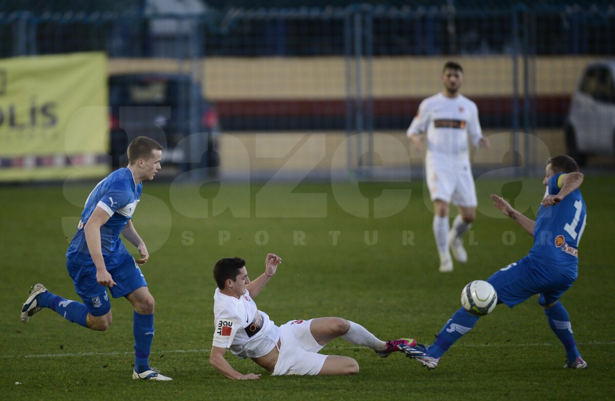 FOTO + VIDEO Prima victorie din Spania » Dinamo - Lech Poznan 3-1
