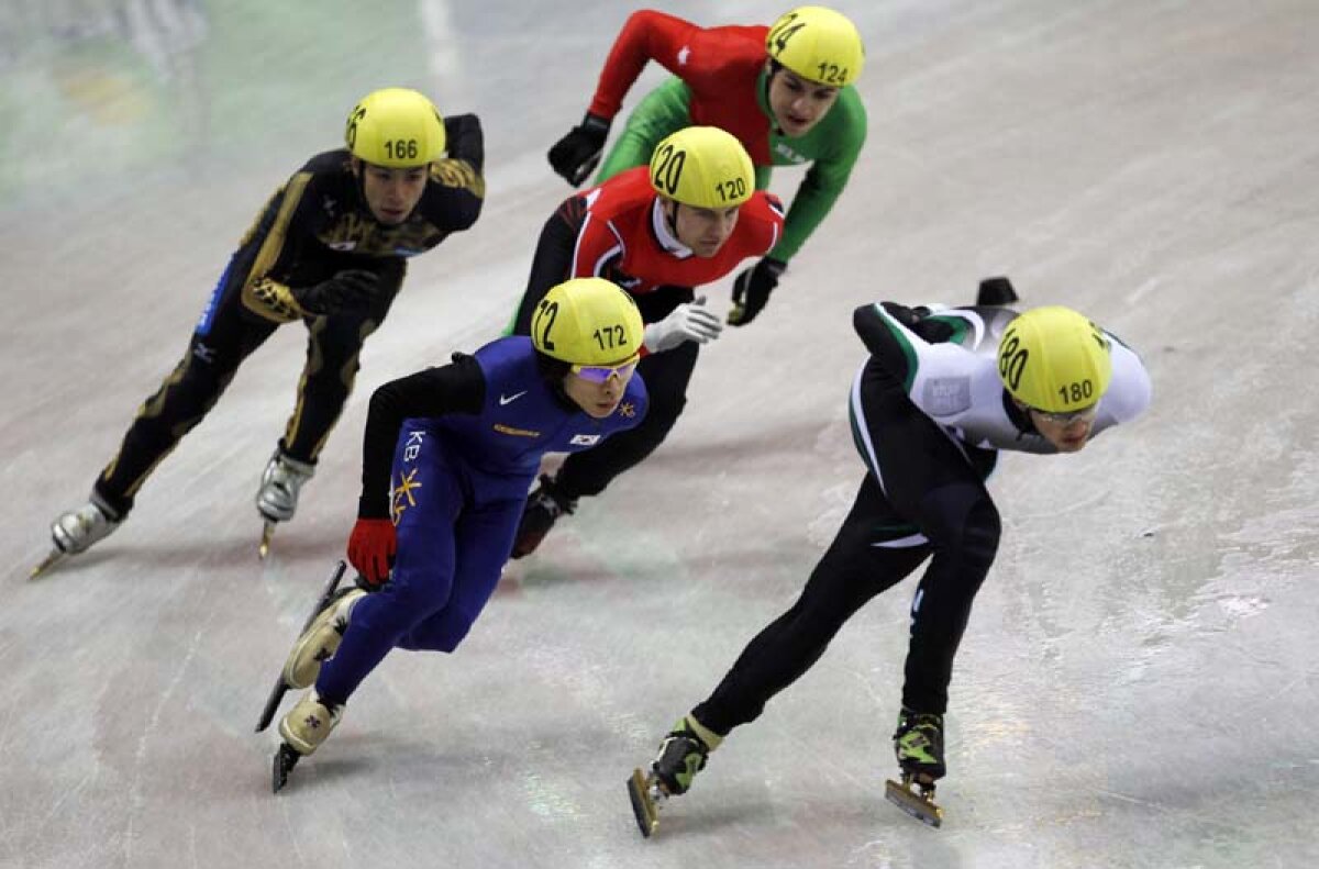 Rusia discriminează » Cu un an înaintea JO de iarnă de la Soci, sportivii homosexuali îşi pun problema acceptării lor în Rusia