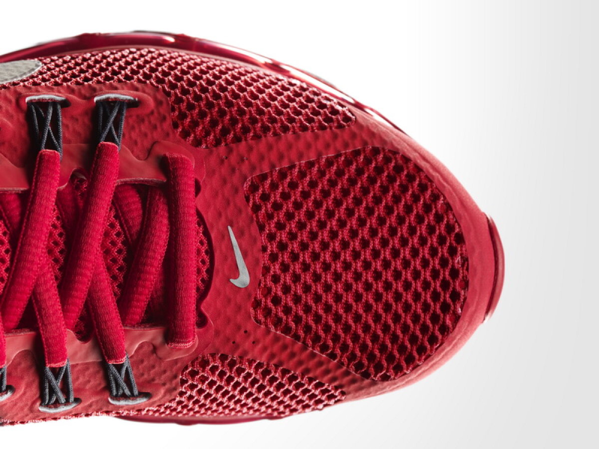 Nike Air Max+ 2013, un pantof legendar mai flexibil ca niciodata