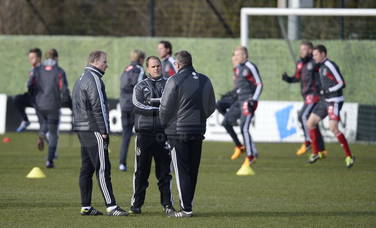 FOTO Pe ultima sută de metri » Ajax a efectuat antrenamentul oficial înaintea meciului cu Steaua