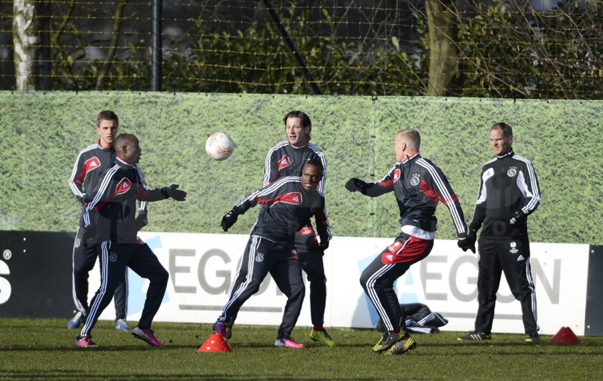 FOTO Pe ultima sută de metri » Ajax a efectuat antrenamentul oficial înaintea meciului cu Steaua