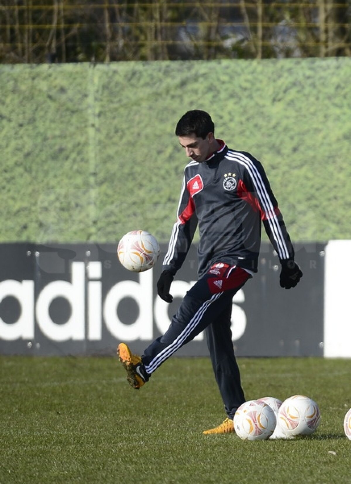 FOTO Pe ultima sută de metri » Ajax a efectuat antrenamentul oficial înaintea meciului cu Steaua