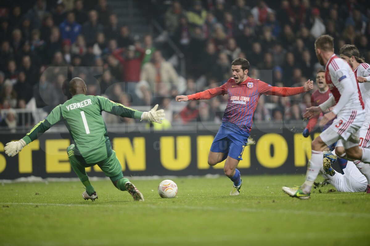 VIDEO + FOTO Start ratat » Steaua a pierdut în Olanda, 0-2, şi are şanse mici la calificarea în optimi
