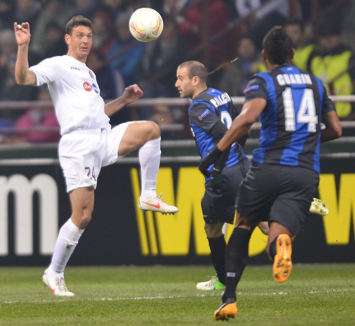 FOTO&VIDEO Palacio a ucis speranţele » Cu un joc ultradefensiv, CFR Cluj a fost învinsă clar de Inter, 0-2