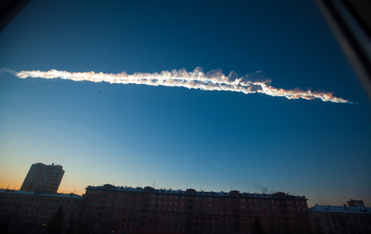 VIDEO O ploaie de meteoriţi s-a abătut deasupra oraşului Celiabinsk din Rusia: sportul a fost şi el afectat