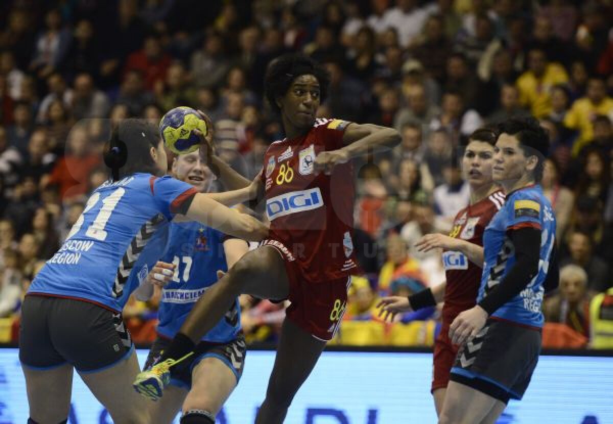 FOTO S-au trezit la viaţă! » Oltchim a obţinut aseară prima victorie din grupele principale în ediţia actuală a Ligii