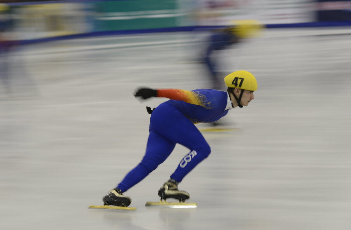 UPDATE + FOTO Ziua a doua la FOTE 2013, programul de azi » Prima medalie pentru România! Imre ia argintul la short-track 500 de metri