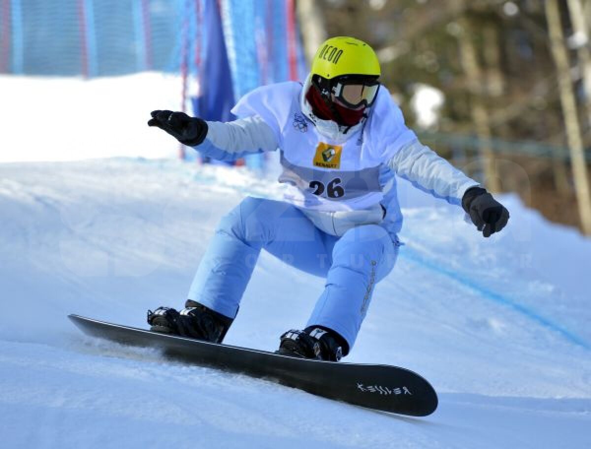 FOTO Bune şi rele la snowboard » Trei români în runda finală, Cherecheş s-a accidentat înainte de concurs