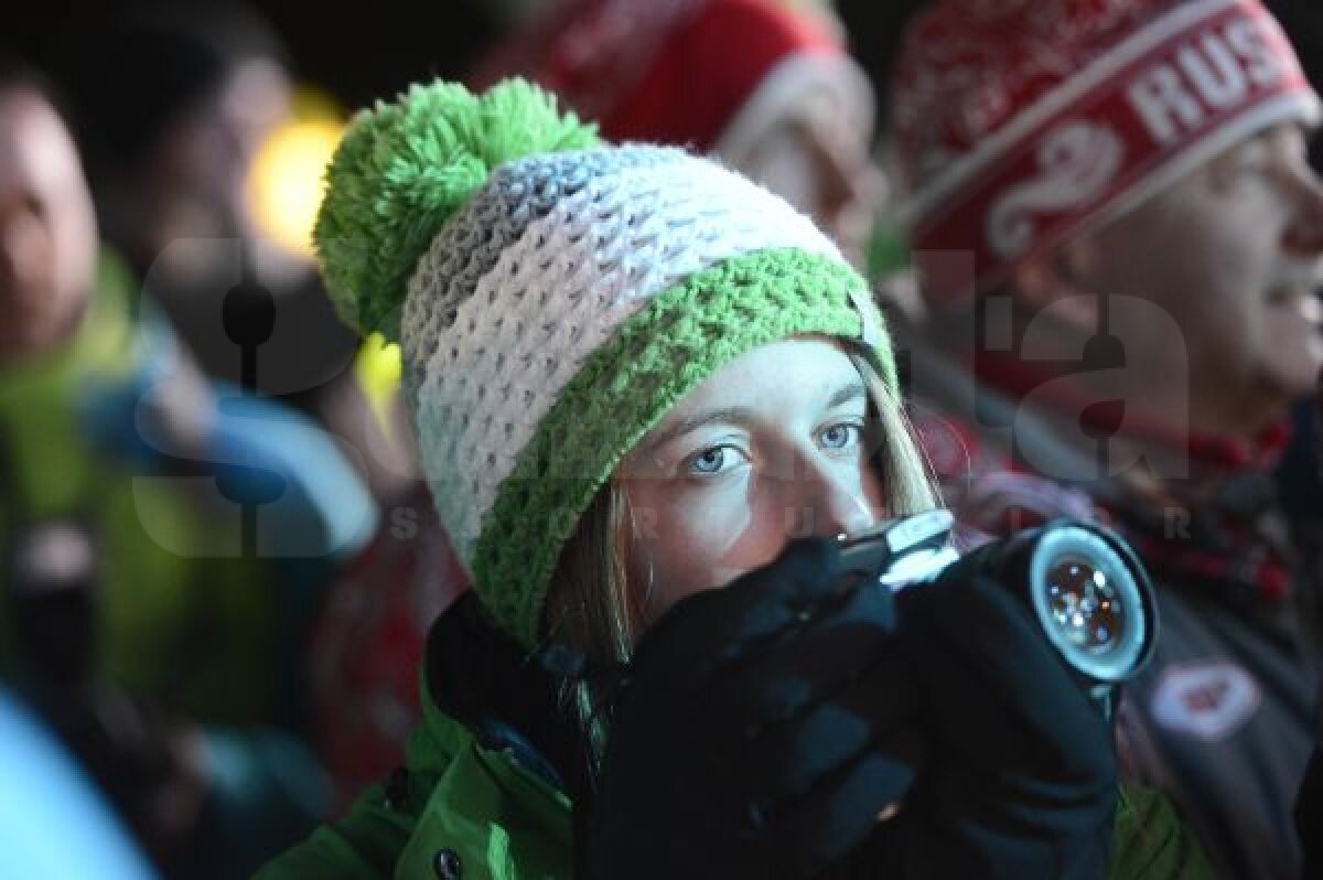 FOTO Cele mai haioase căciuliţe de la FOTE!