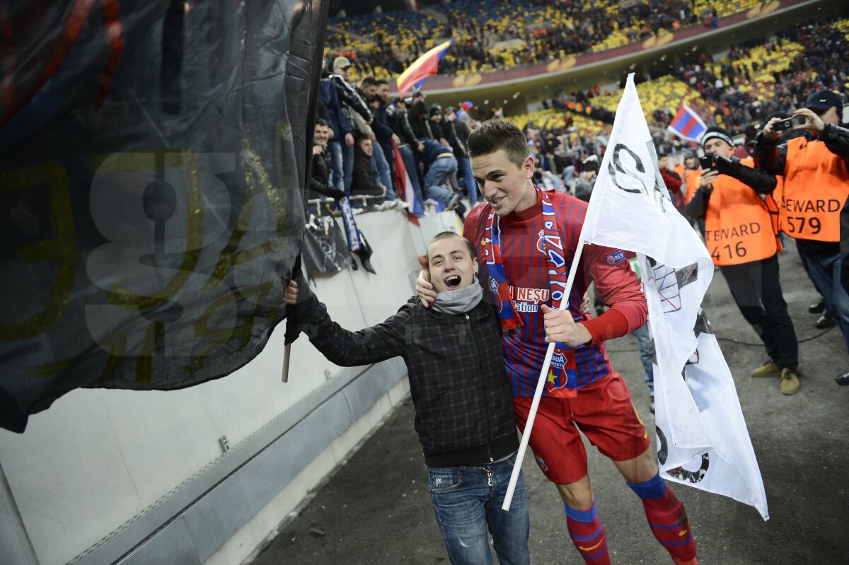 FOTO Explozie de bucurie » Steliştii au dat startul petrecerii alături de fani