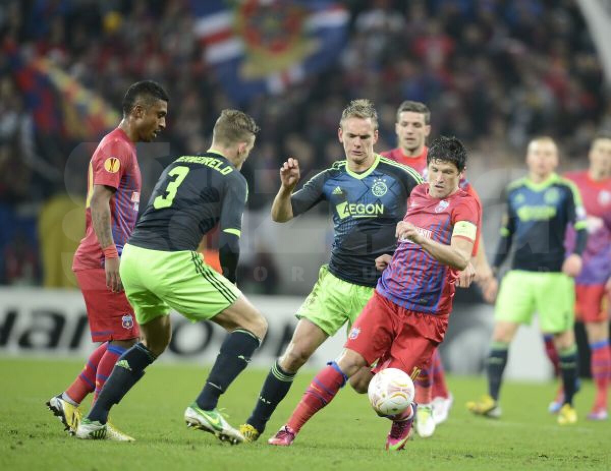 VIDEO+FOTO Europa! Steaua! » Roş-albaştrii au repetat scenariul cu Valencia şi au eliminat-o pe Ajax la penalty-uri