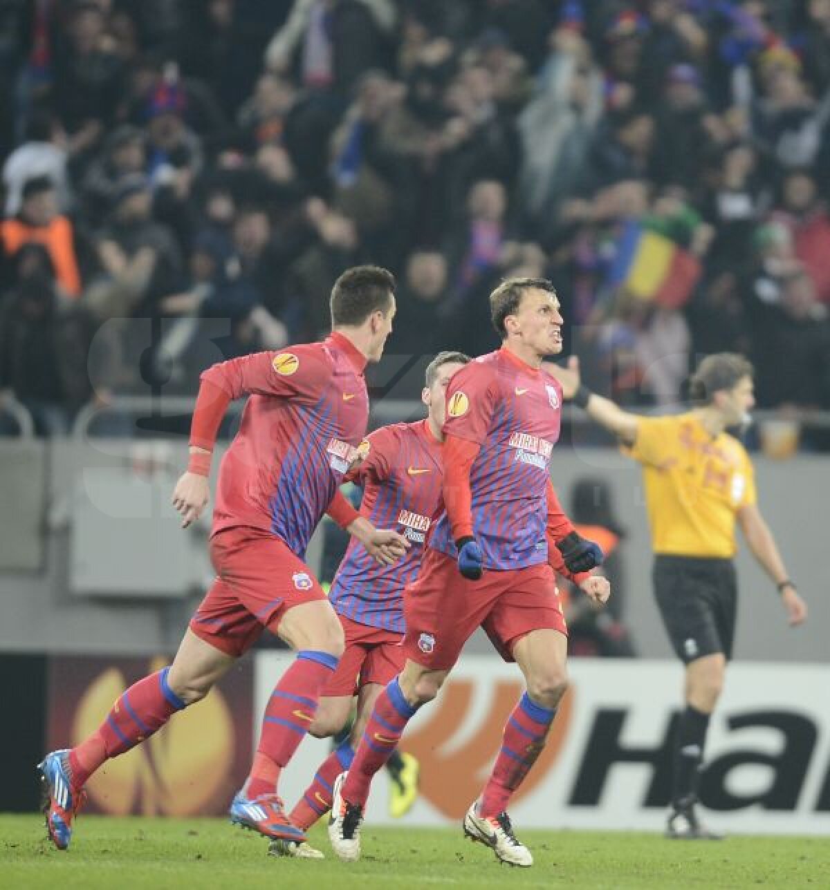 VIDEO+FOTO Europa! Steaua! » Roş-albaştrii au repetat scenariul cu Valencia şi au eliminat-o pe Ajax la penalty-uri