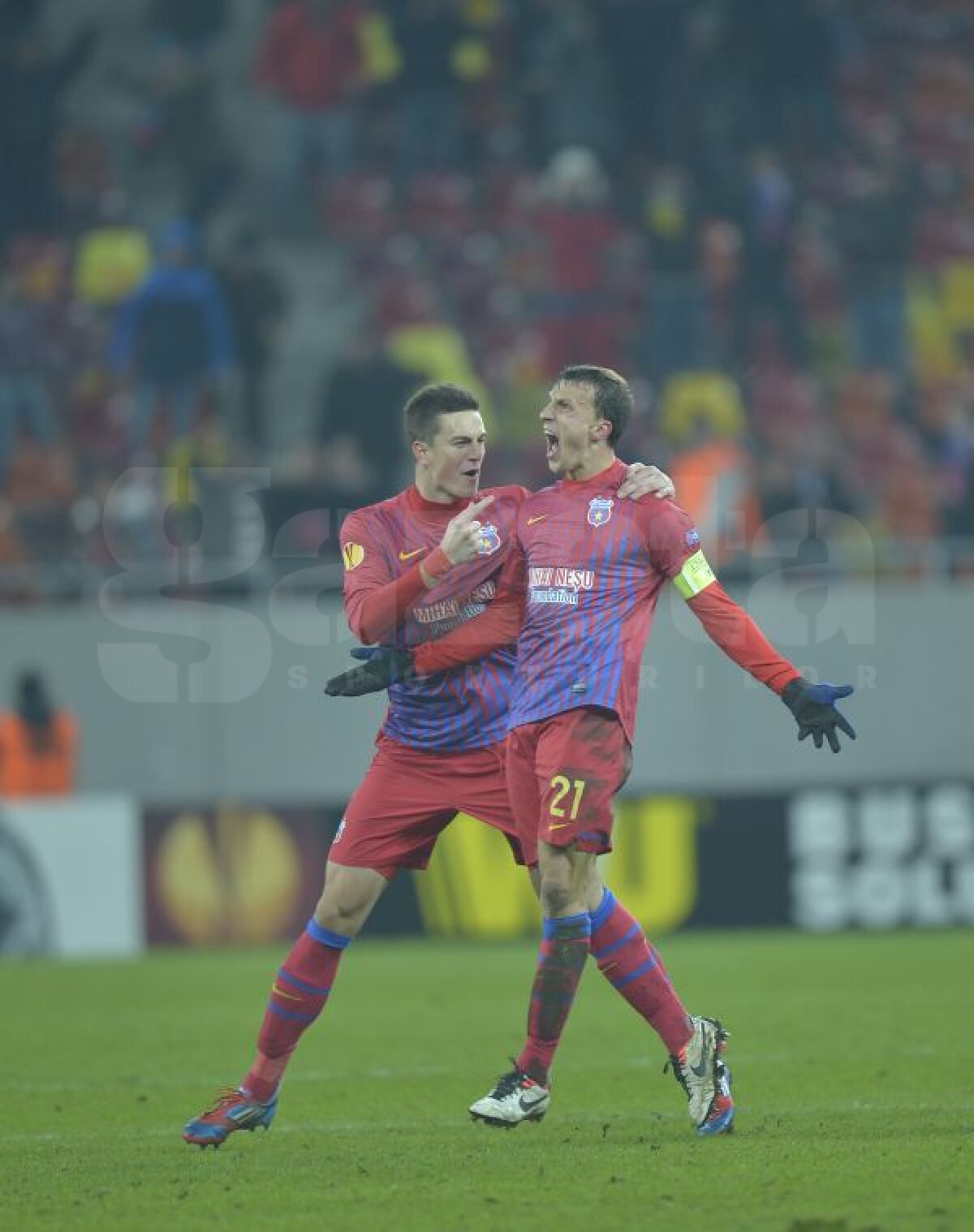 VIDEO+FOTO Europa! Steaua! » Roş-albaştrii au repetat scenariul cu Valencia şi au eliminat-o pe Ajax la penalty-uri