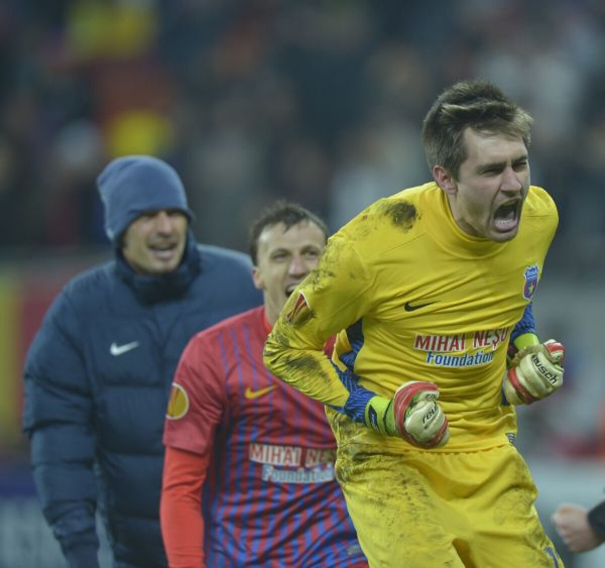 VIDEO+FOTO Europa! Steaua! » Roş-albaştrii au repetat scenariul cu Valencia şi au eliminat-o pe Ajax la penalty-uri