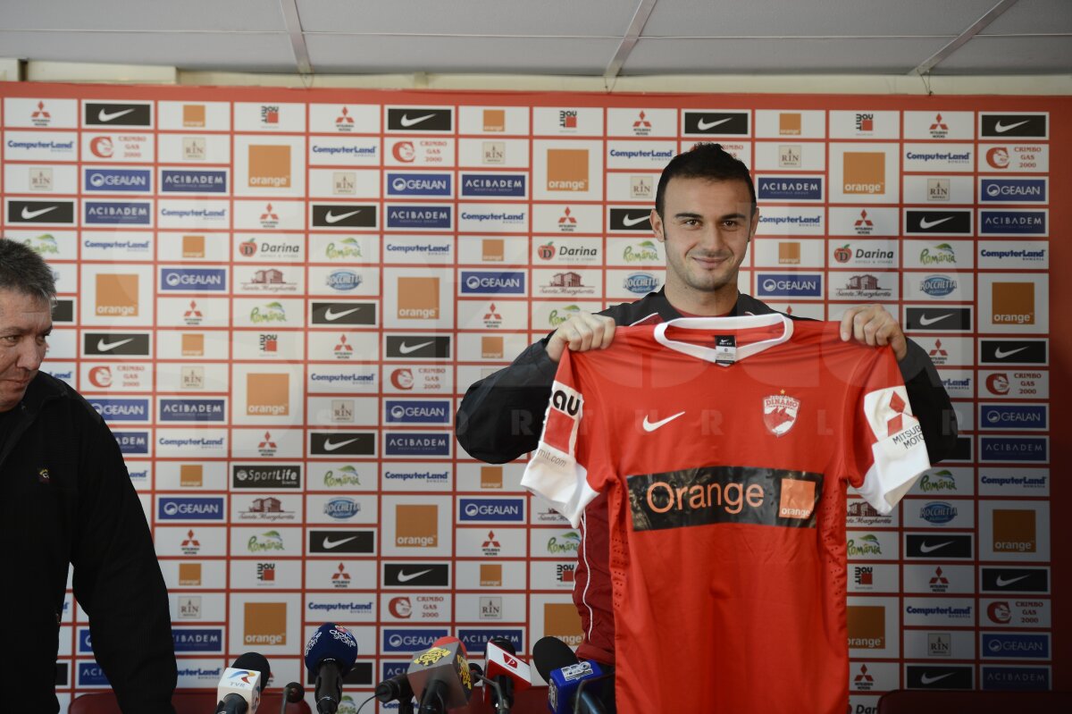 GALERIE FOTO Tudose a fost prezentat oficial! "Toate transferurile de la Steaua la Dinamo au fost de succes"