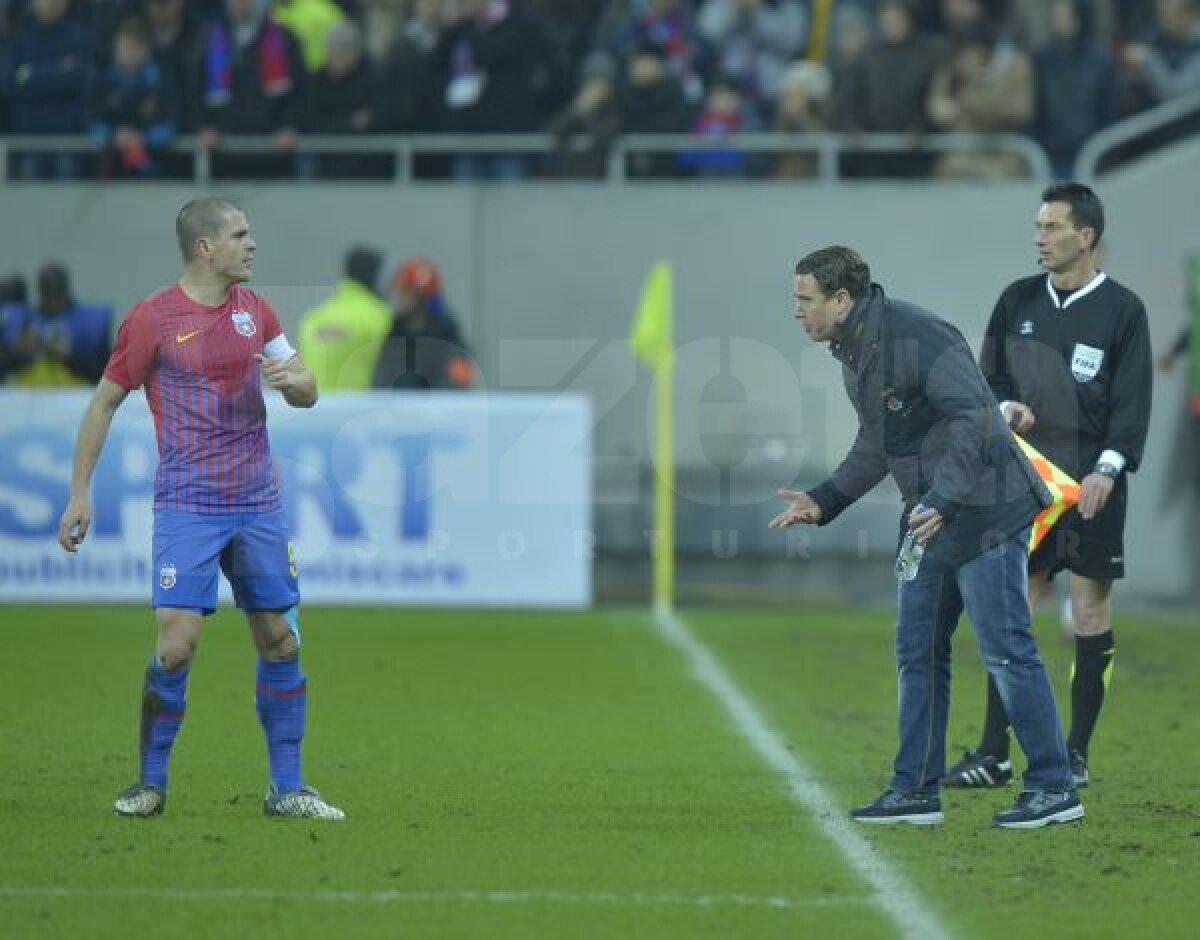 VIDEO+FOTO Reghe a rupt complexul Mediaş » Steaua a învins Gazul cu 3-0 şi e gata de Chelsea