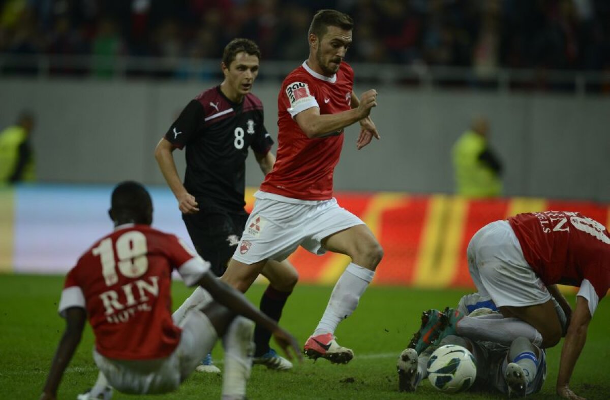 VIDEO şi FOTO "Cîinii" înving în derby şi fac saltul către podium » Rapid - Dinamo 0-1