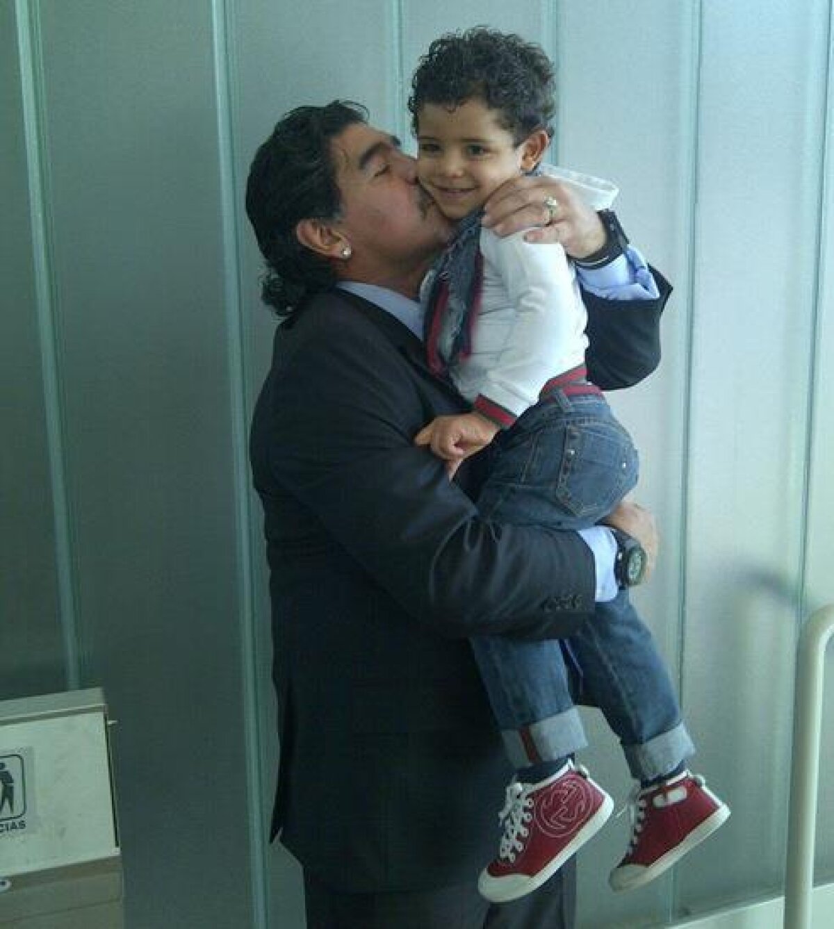 FOTO Îi face Maradona "aroganţe" lui Messi? » Diego, tot mai apropiat de Cristiano Ronaldo