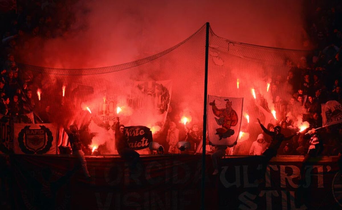 FOTO Atmosferă de vis pe Giuleşti la derby-ul Rapid-Dinamo: "Azi, copii, mîine, legende"