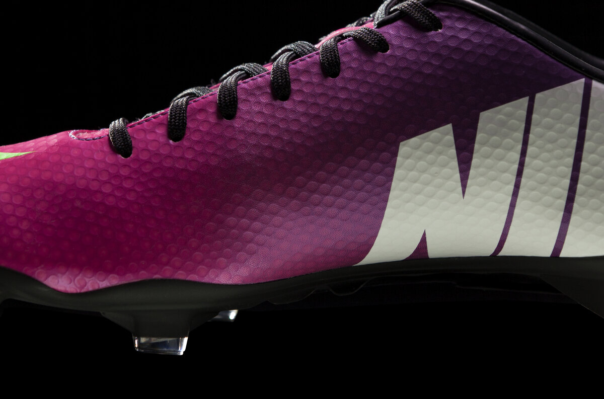 Nike Mercurial Vapor IX ofera performanta si viteza exploziva  pentru cei mai rapizi jucatori din lume