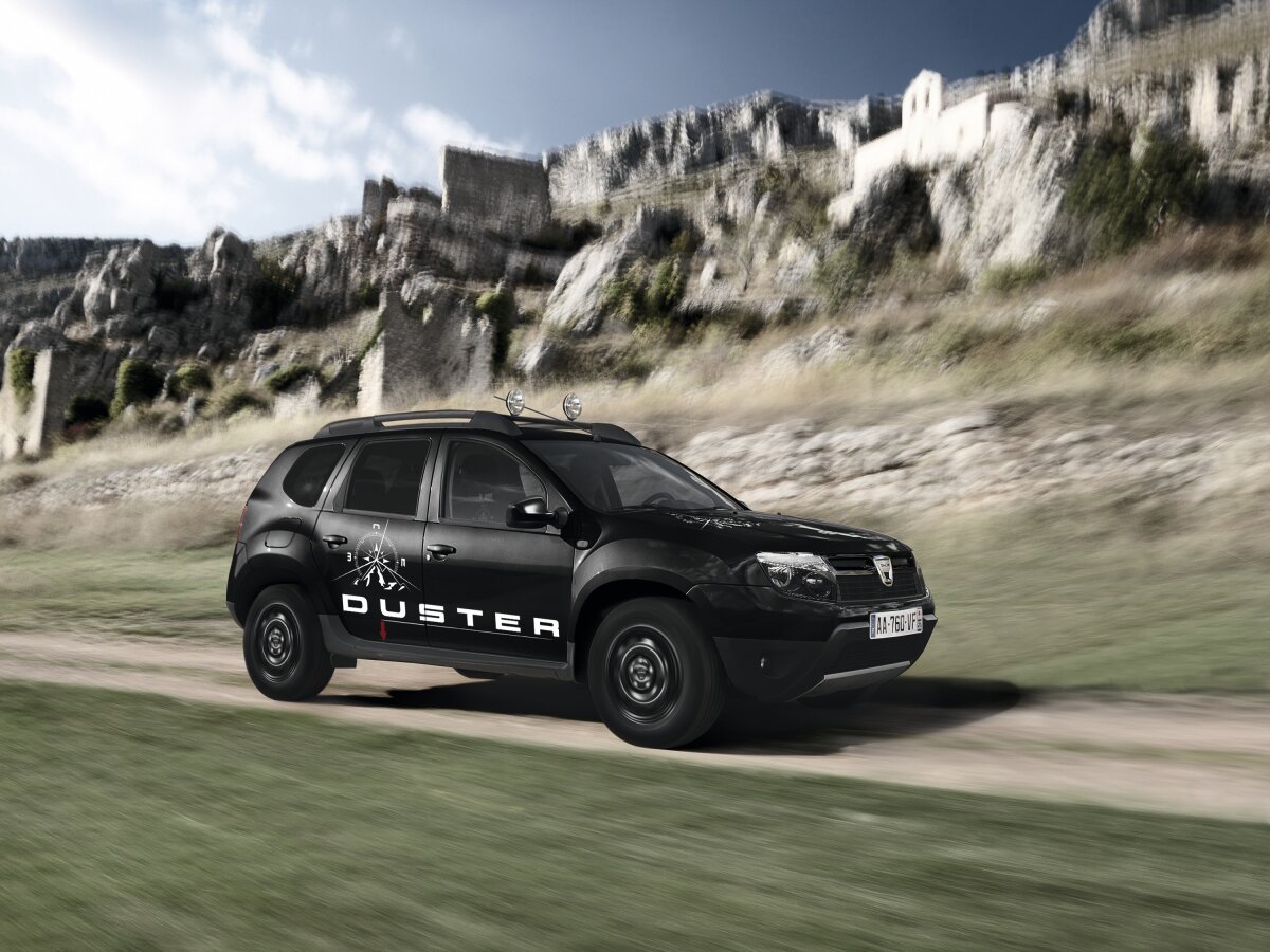 GALERIE FOTO » Premieră la Geneva: Dacia a lansat seria limitată Duster Aventure