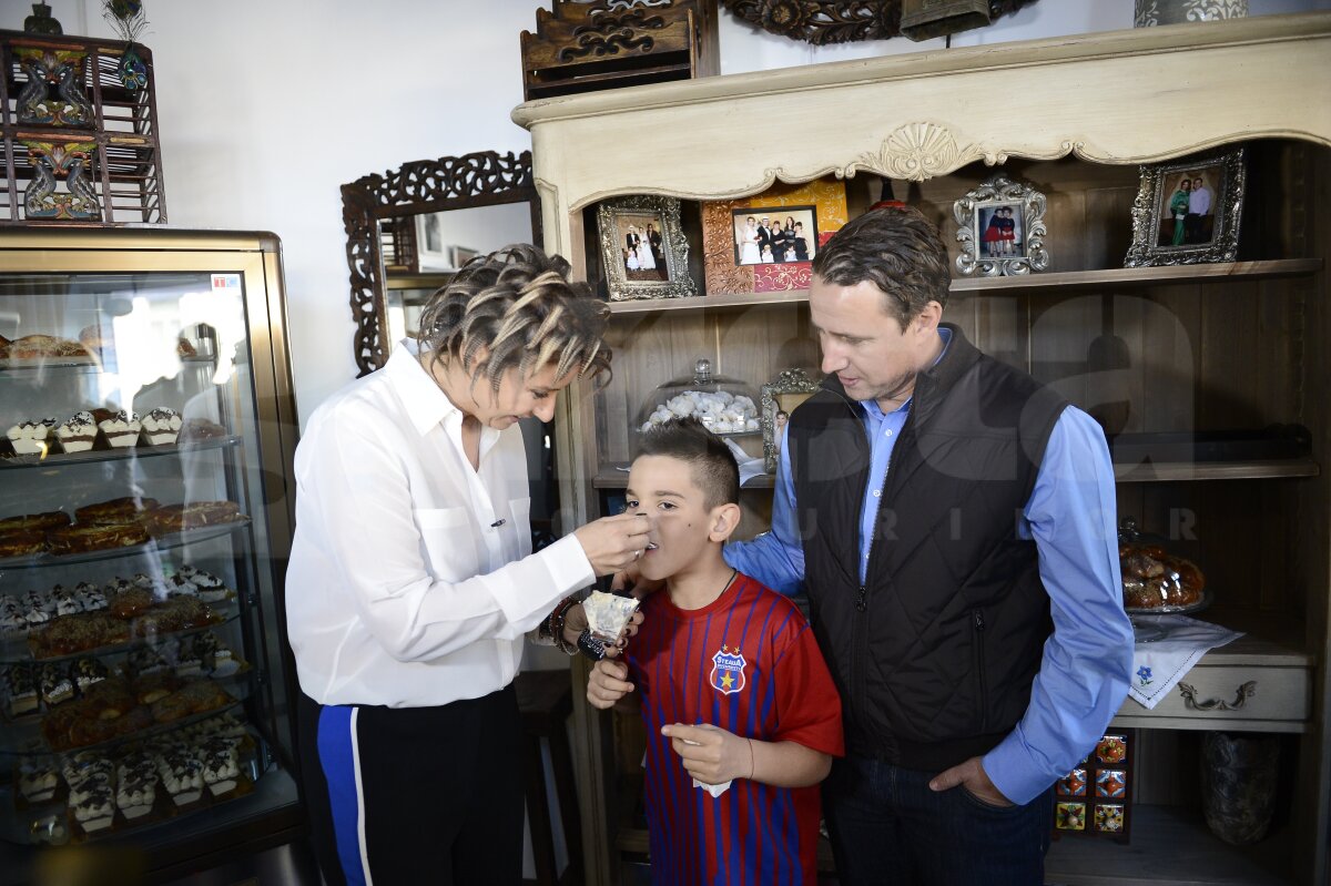 GALERIE FOTO Prăjiturile Reghe şi Prodanca: "Ale lui Laur se vor vinde cel mai bine"