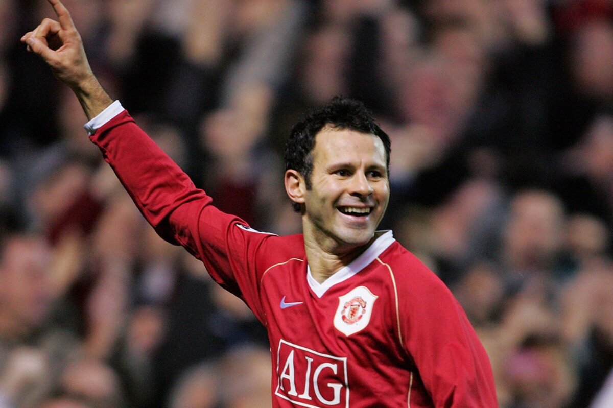 FOTO Date inedite despre Ryan Giggs » Veteranul "diavolilor" e mai tare ca Manchester City